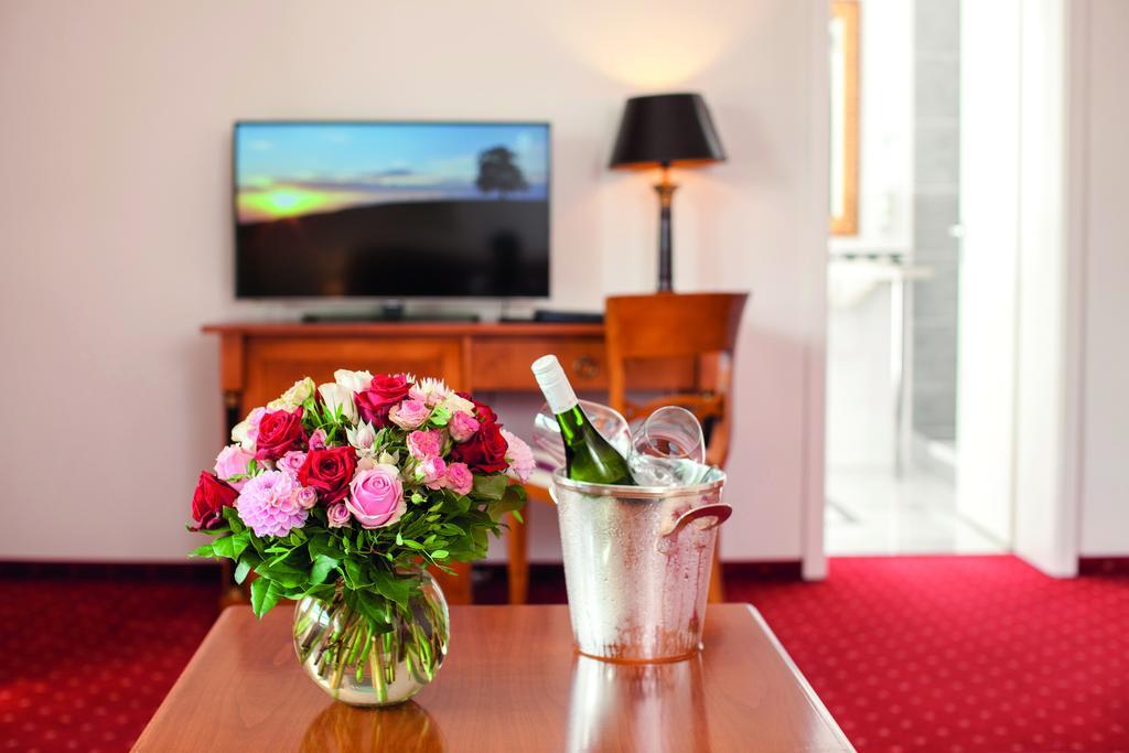 Hotel Prinzenpalais Bad Doberan Luaran gambar
